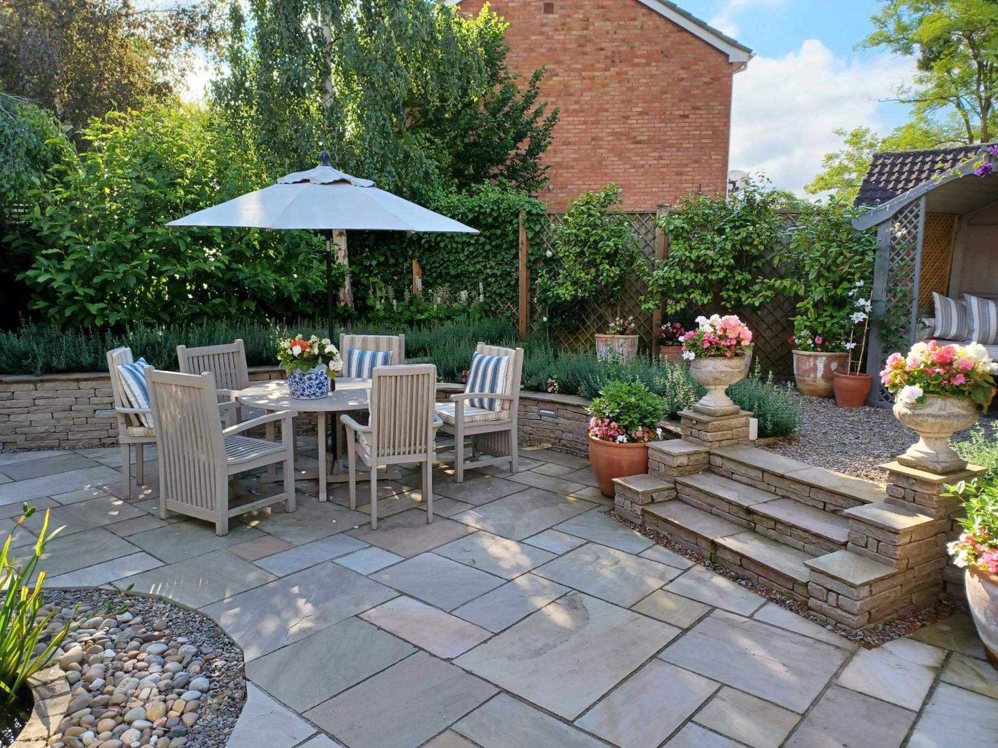 Harlequin B&B Ledbury Exterior photo